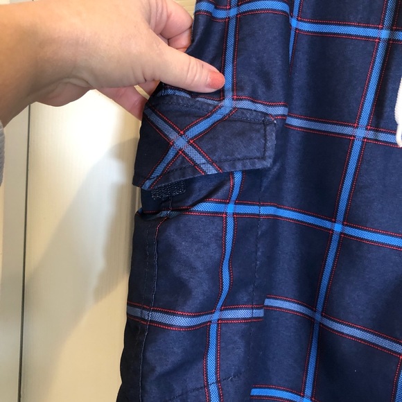 Old Navy Men’s Swim Trunks  Size L - Picture 3 of 9